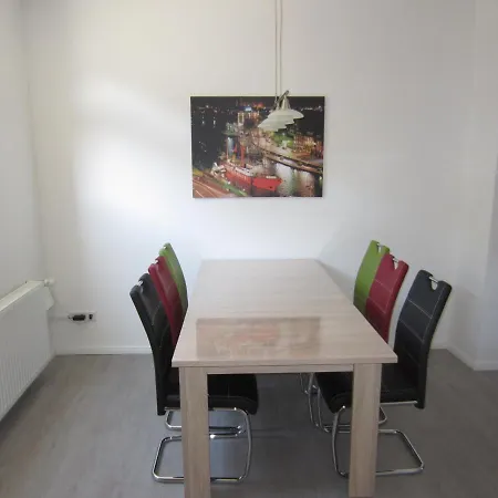 Holiday home Middenin