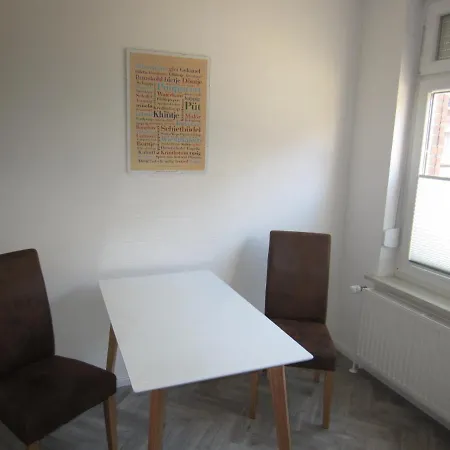 Middenin Holiday home Emden